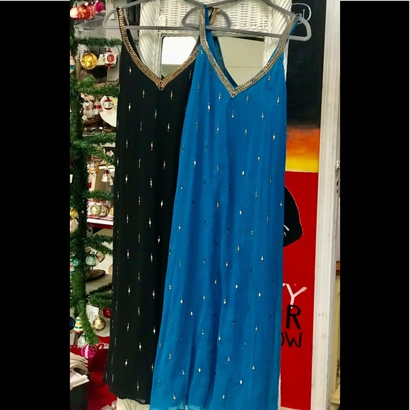 STUNNING CHIFFON DRESS WITH SEQIN ACCENTS - Picture 4 of 8